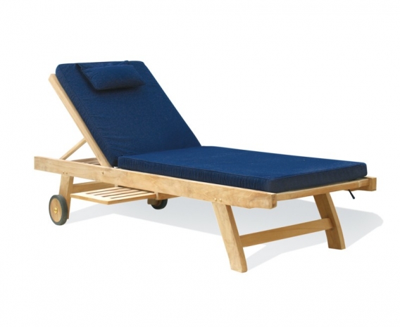 cyan sun lounger